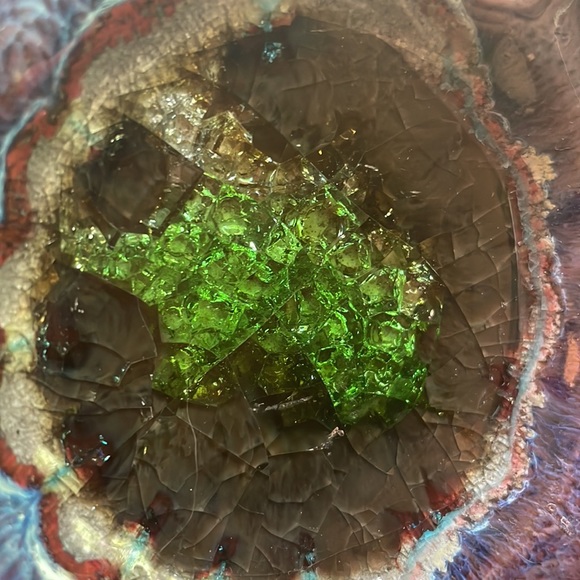 Down to Earth Pottery geode crystal hand-thrown pottery trinket dish, gorgeous - Picture 5 of 7